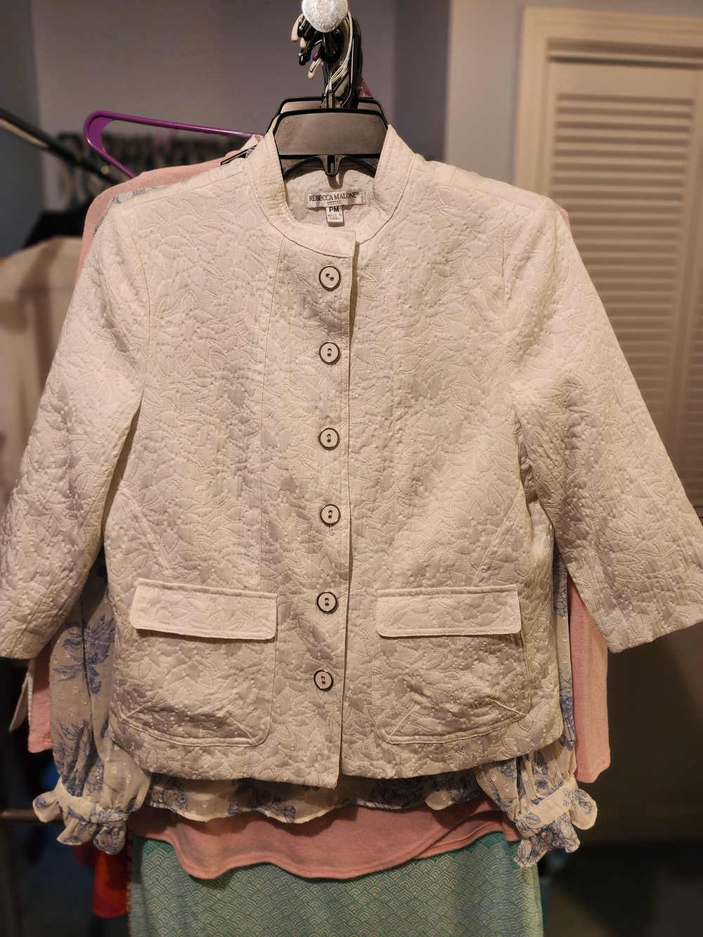 Rebecca Malone Cream Quilted Collarless Button Jacket